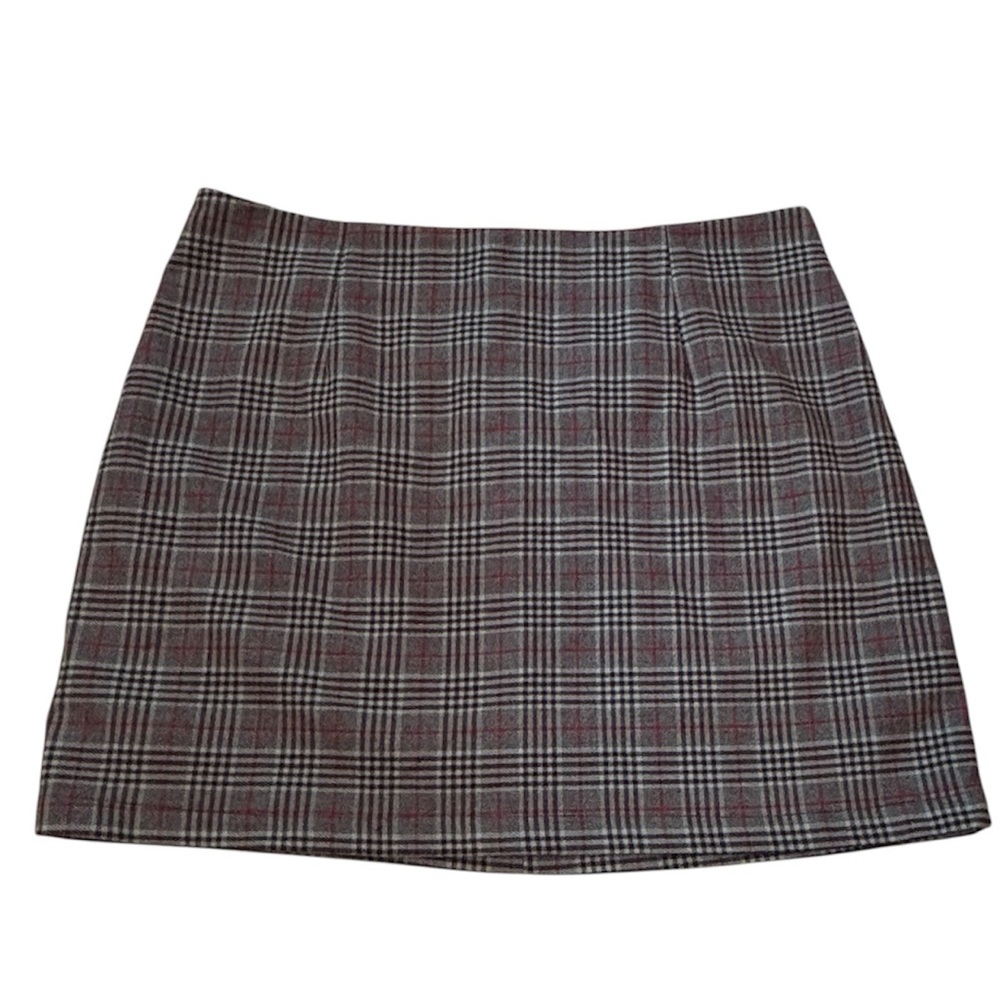 Ava & Viv Plaid Mini Skirt - Black and Gray